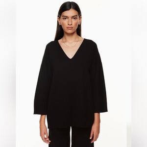 Excellent Cond. Aritzia Wilfred Free Souvenir Oversized V-neck Sweater Sz. 2/Med